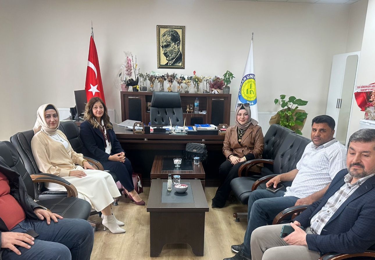 Paylaşan Eller "Genç Mağaza"dan, Yüksekokul Müdürlüğümüze Ziyaret